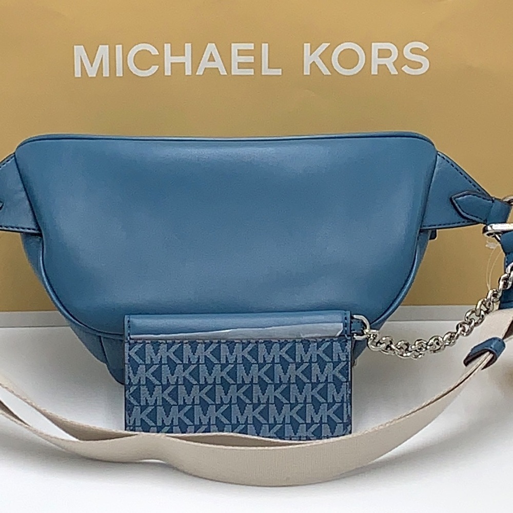 MICHAEL KORS 
Maisie Large Pebbled Leather 2-in-1 Waistpack Fannypack Crossbody - Picture 8 of 16